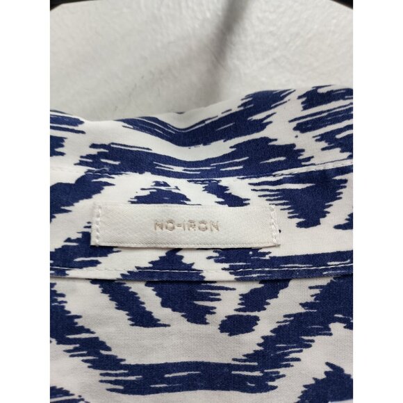 Chicos Womens No Iron Shirt  Medium Blue White Preppy Long Sleeve Button Up - Picture 5 of 9